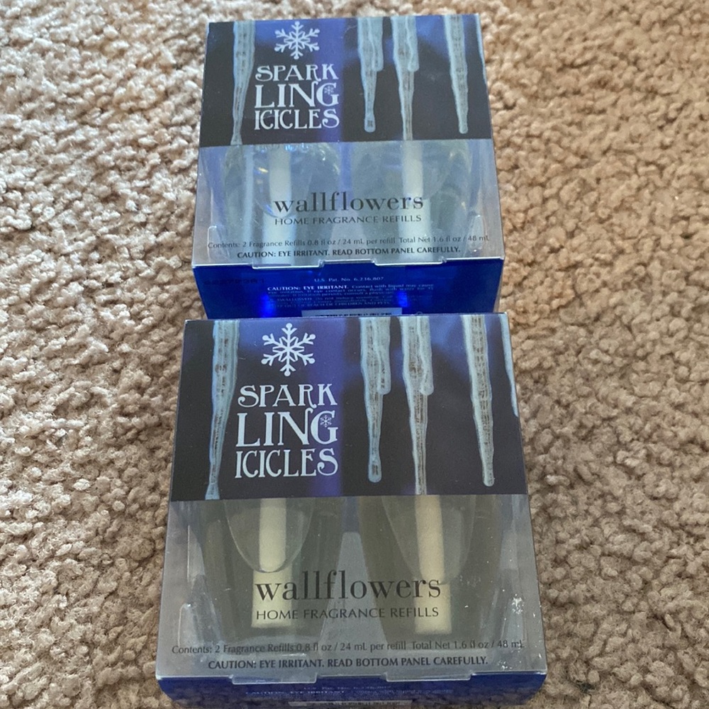 Bath & Body Works Sparkling Icicles Wallflowers 2-Pack x2 Home Fragrance Refills